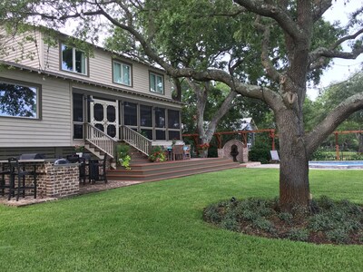 New Listing! Waterfront Bed and Breakfast - walk to Murrells Inlet Restaurants!