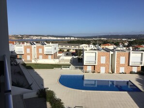 View to bay. 5 min walk to waters edge.