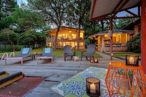 Lounge area by the deck