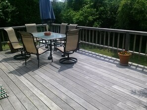 Hear the ocean in private back yardoff of the kitchen in private yard. West deck