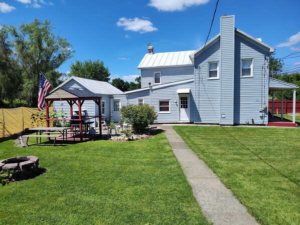 fenced in front yard 