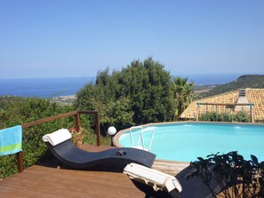 Private pool with nice panoramic view