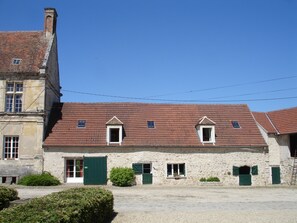 Côté cour