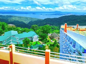 My place is the tallest condo tower with the best view-deck on level 24 Rooftop 