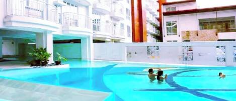 NoPay Swimming pool for all registered guests