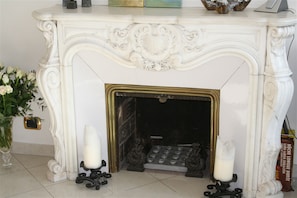 Fireplace in livingroom