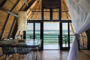Beach/ocean view
