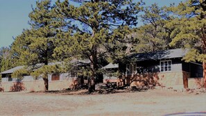 Flag Stone Ranch sets among ponderosa pines