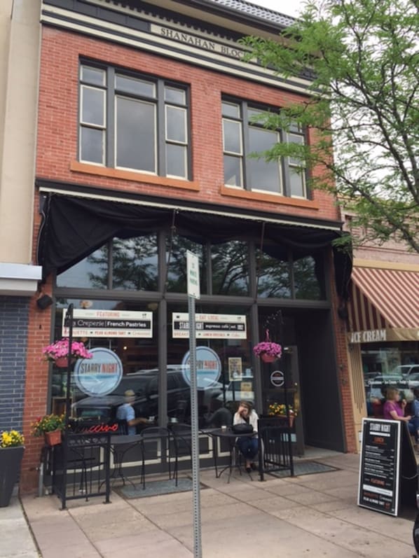 Historic Old Town LOFT overlooking Downtown FT Collins