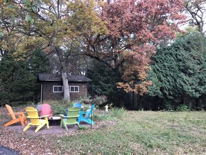 Fire pit area, perfect for s'mores!