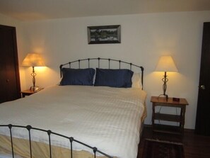 upstairs bedroom with king size bed