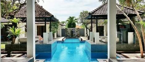 7 Bedroom Villa in Kerobokan Bali