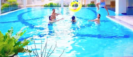 Swimming pool and View-Deck are free for registered guests