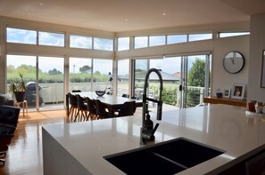 Open plan kitchen and dining.