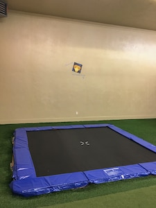 The "Big House" with.. Indoor Basketball, Trampoline and Play set, Theater Room