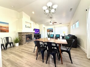 Comfortable and modern dining & family room