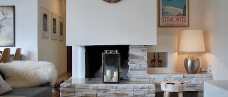 Fireplace for safe rules in the condominium it is not permitted the use