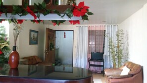Baguio  Roselle Transient House 2