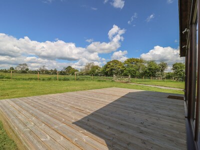 Rose Lodge, SHERIFF HUTTON