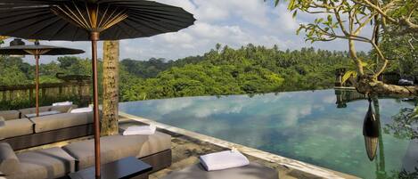 Bukit Naga Estate, 5 Bed Villa,Near Ubud