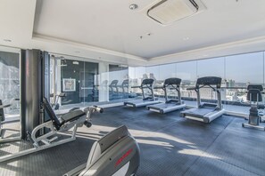 Fitness Gym at the roof deck