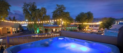 Enjoy sitting in the hot overlooking all Scottsdale's nightlife and when the town shutdown you have the entire city to yourself!