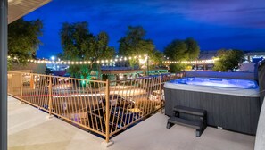 Enjoy sitting in the hot overlooking all Scottsdale's nightlife and when the town shutdown you have the entire city to yourself!