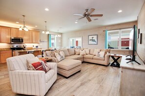 1 - Living Room (1)