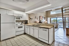 Large, open, fully equipped kitchen