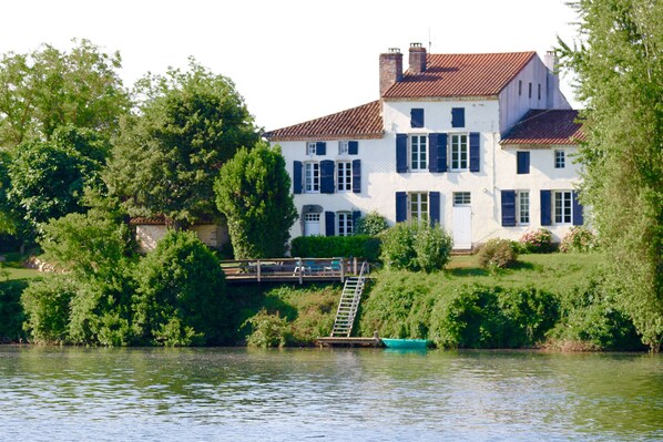 Les Séchoirs from the river