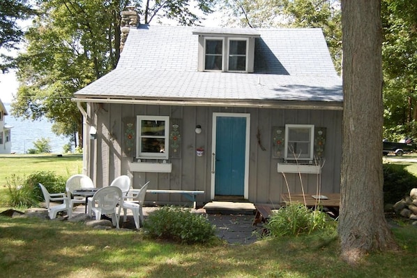 Summer cottage on Mississquoi Bay, northern Lake Champlain area