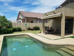 Covered Patio with awning