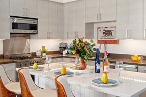 Updated kitchen in luxe downtown studio!