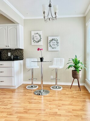 Cute breakfast area for tea or coffee