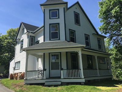 Wolfville Estate; 6 bedrooms