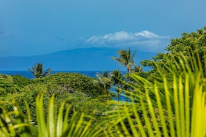 Views of neighboring island~ Kaho'olawe