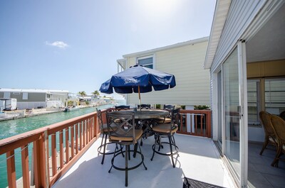  OCEANVIEW PARADISE AT VENTURE OUT+4 BIKES & 2-2 SEAT KAYAKS! KING & QUEEN BEDS!