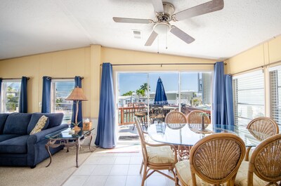  OCEANVIEW PARADISE AT VENTURE OUT+4 BIKES & 2-2 SEAT KAYAKS! KING & QUEEN BEDS!