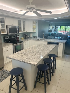 Newly Renovated Kitchen