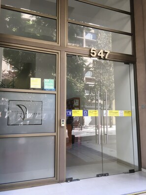Entrada de la propiedad