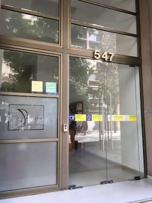 Entrada de la propiedad