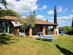 Privater Garten mit Portiko - Haus Montepescali