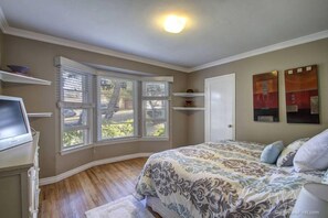 Front bedroom with King Bed.