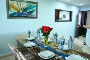 Dinning Table