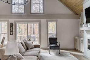 Living area with flatscreen TV