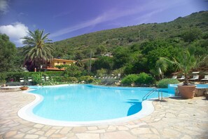 Utomhuspool