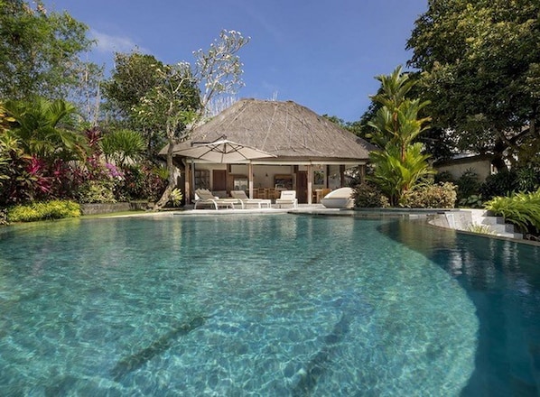 Markisa 3 Bedroom Villa in Uluwatu;