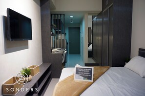 Elegant Designer Studio at The Currency