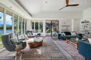 Great Room - Beautiful spacious great room with modern decor and garden view