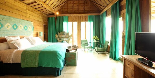 Traditional Joglo 1Bdrm Villa by Ocean